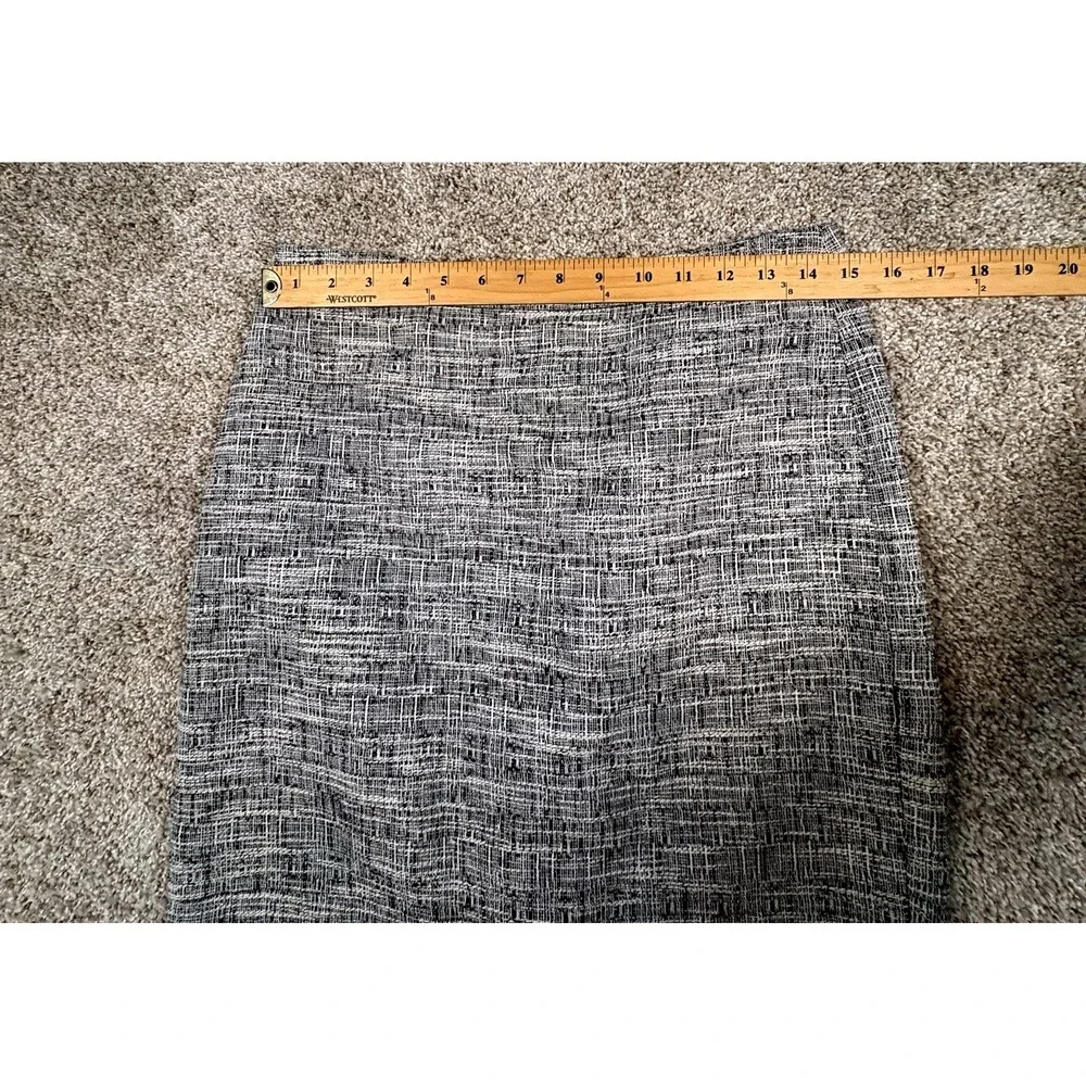 J Crew Skirt No 2 Pencil Tweed Pencil Classic Preppy Black White Lined Back Slit